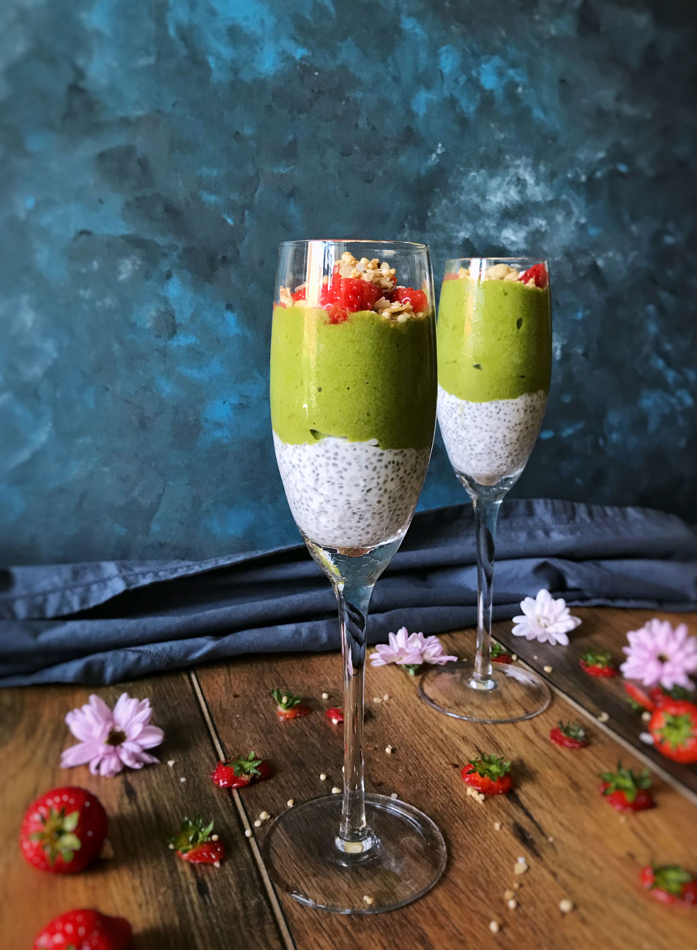 Matcha nice cream with chia pudding