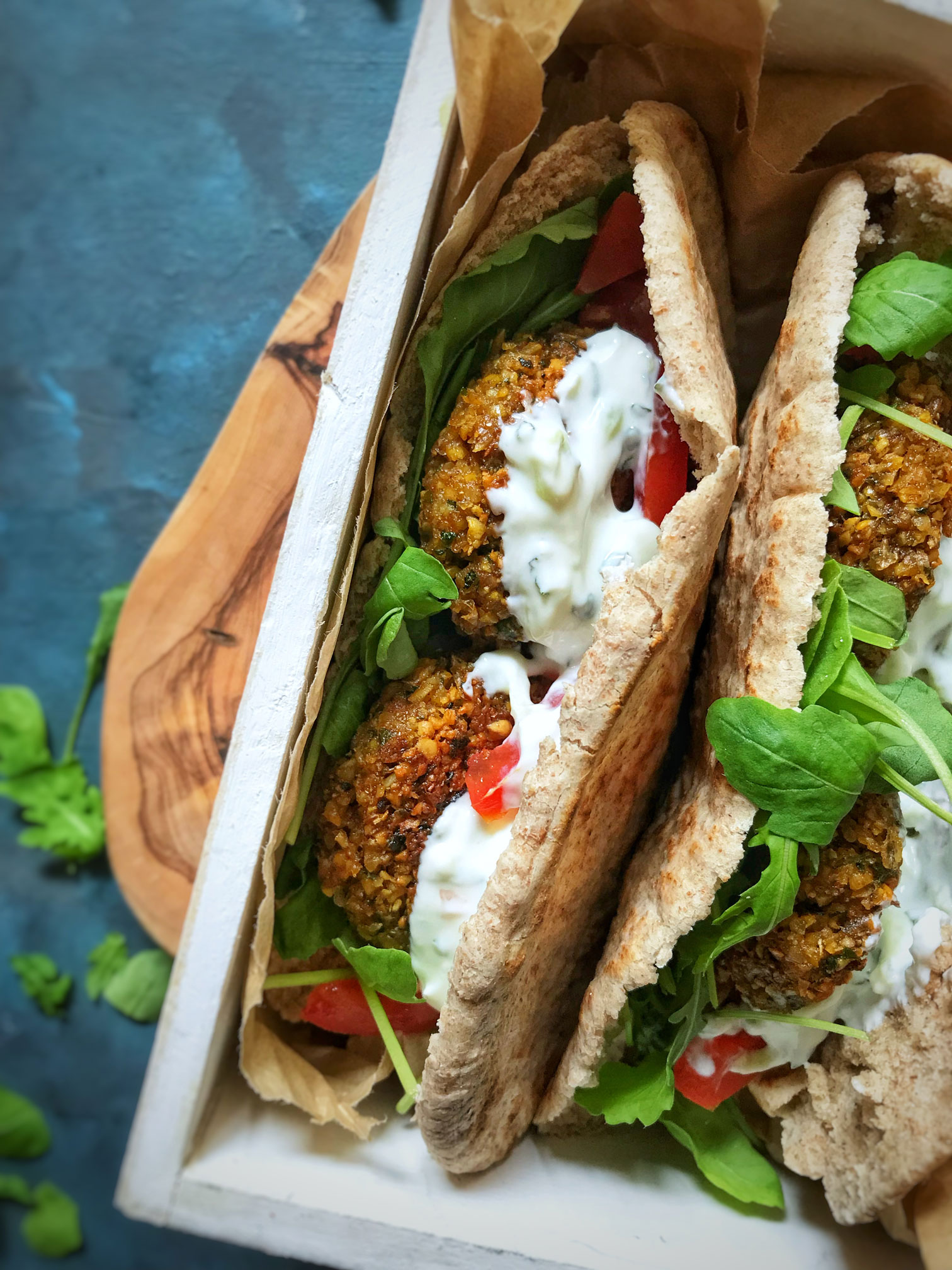 Falafel with wholewheat pitas 