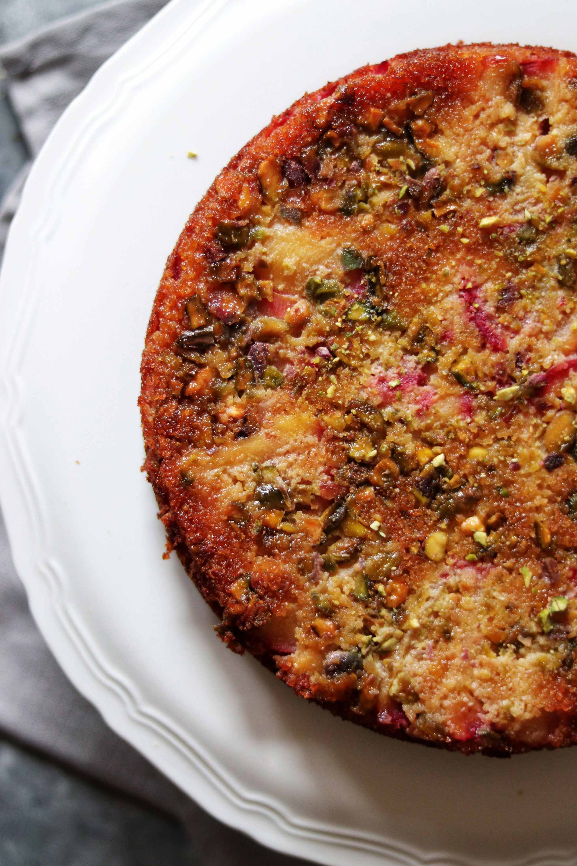 Plum and pistachios cake gluten free