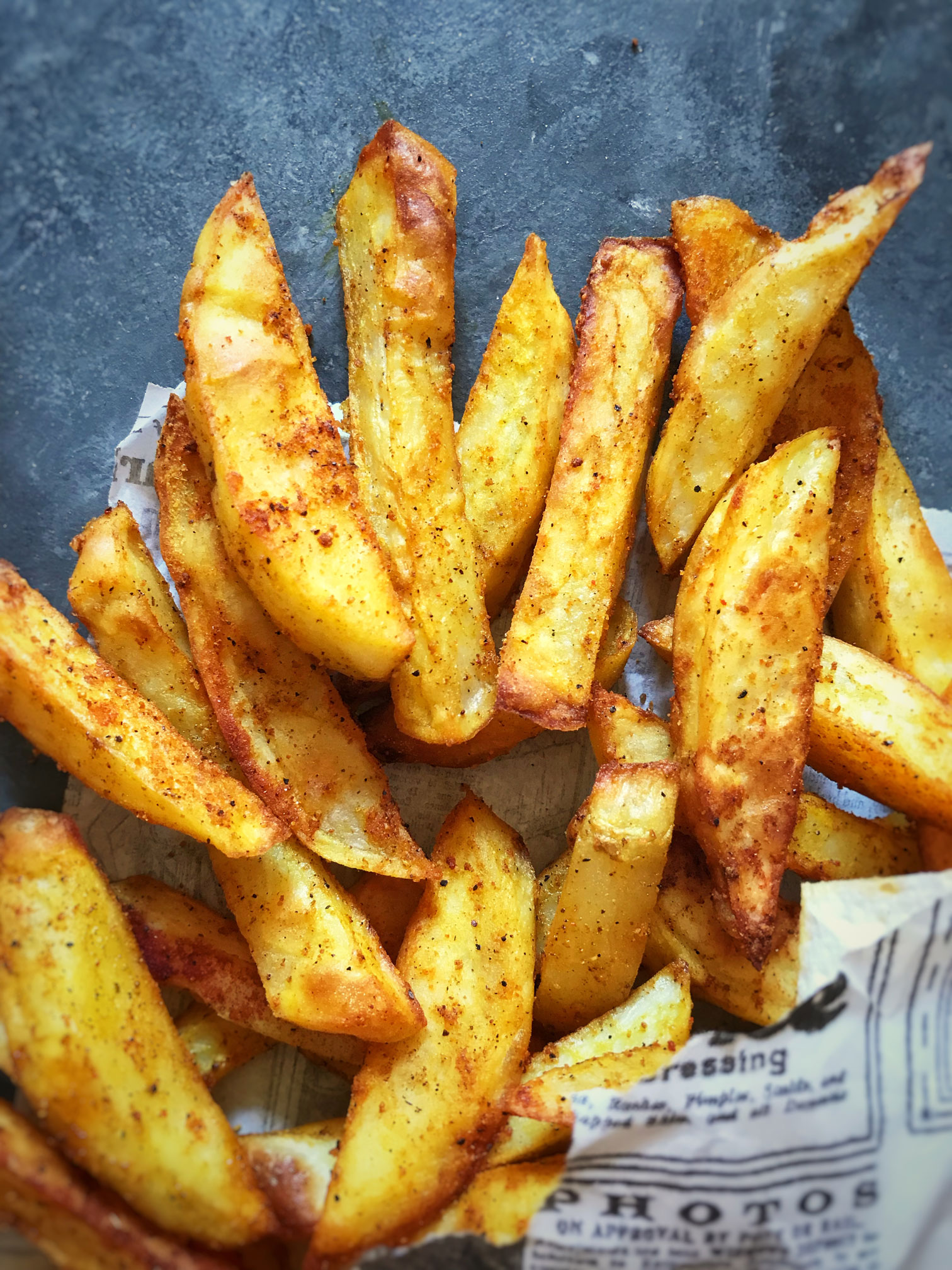 Oven baked spicy fries 