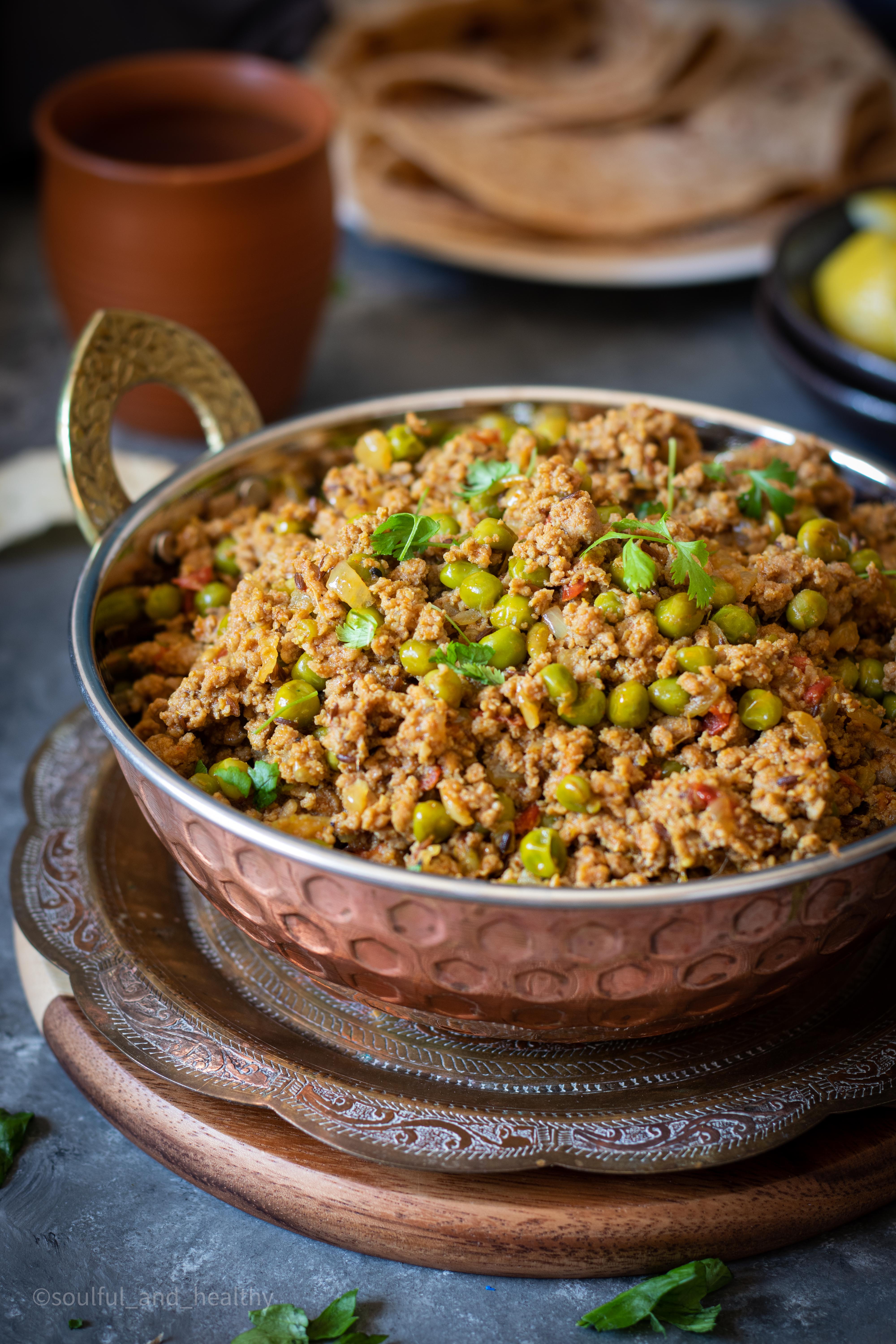 Keema Matar (Lamb mince with green peas curry)