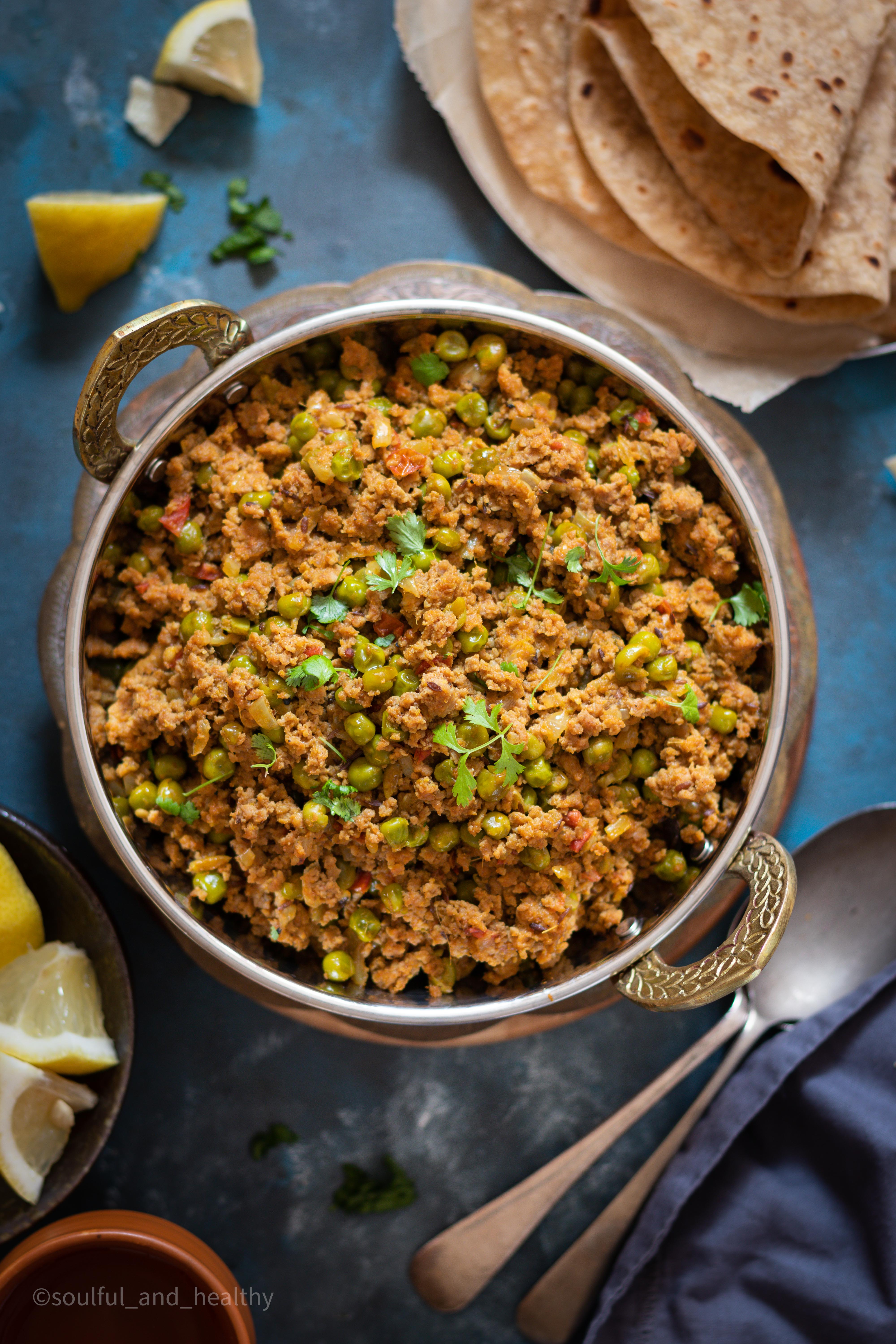 Keema Matar (Lamb mince with green peas curry)