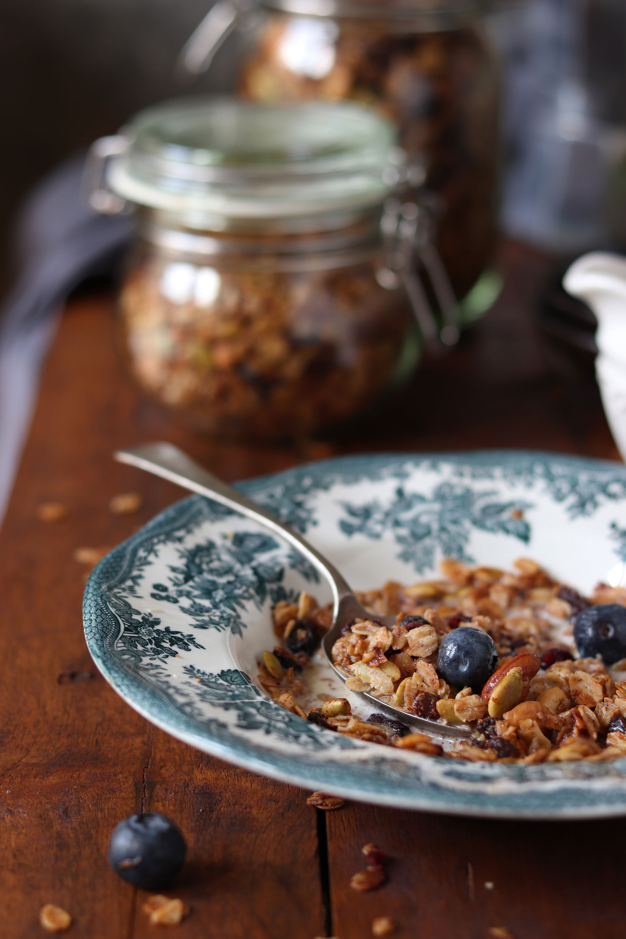 Honey cinnamon granola