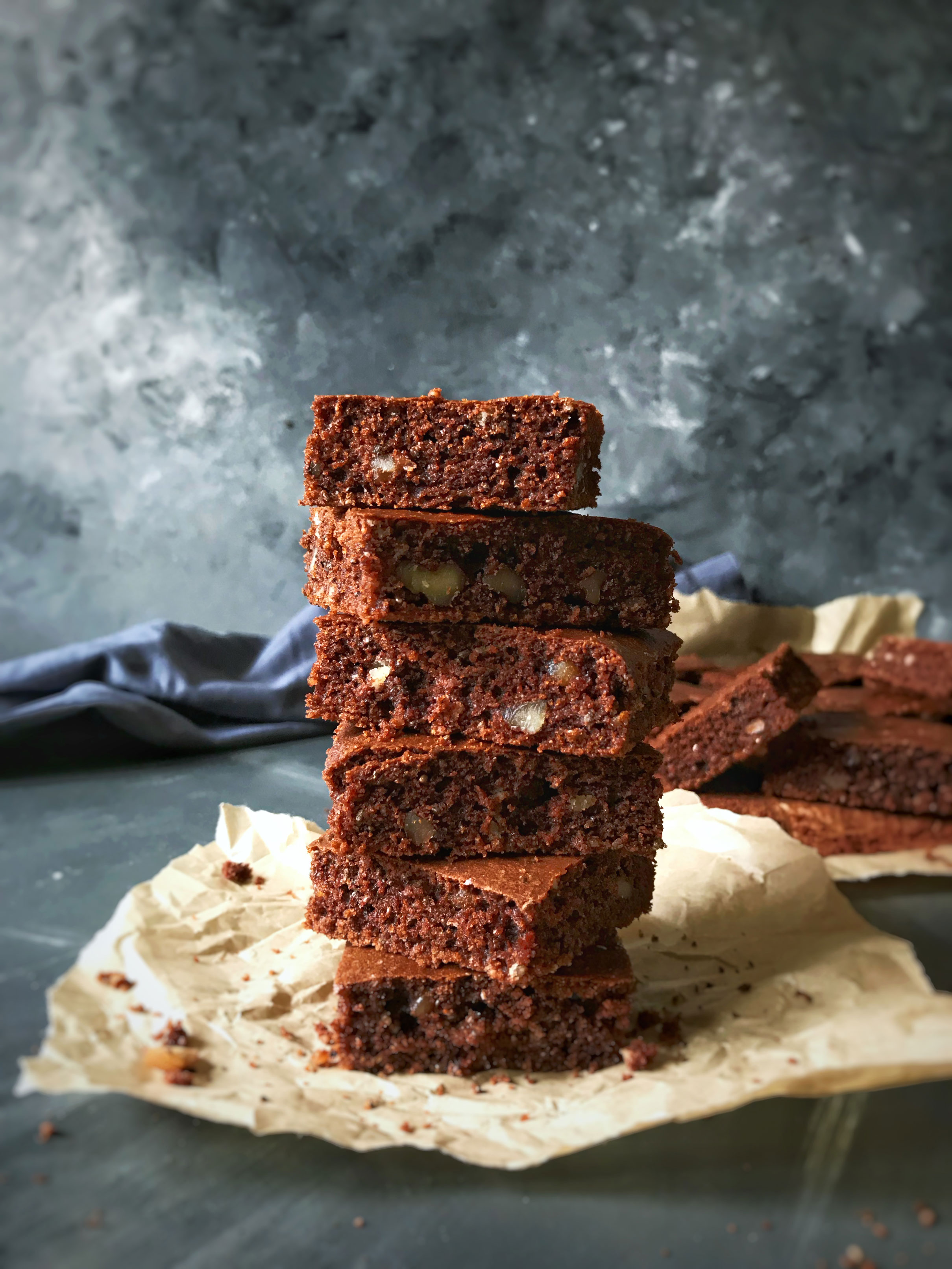 Almond flour and cornmeal chocolate brownies 