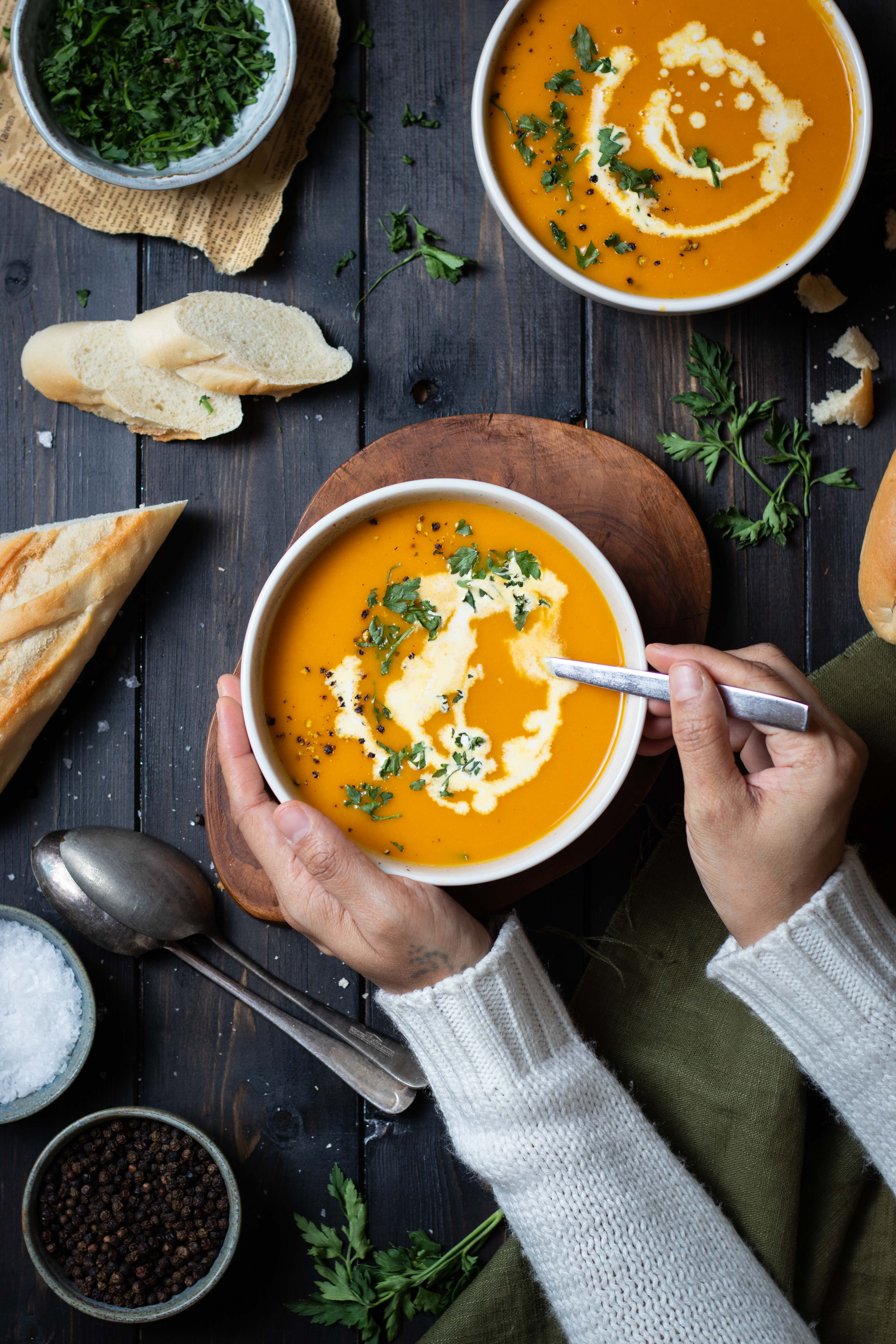 Maple roasted carrot soup