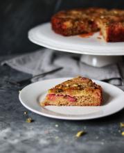 Plum and pistachios cake (gluten free) | Soulful And Healthy