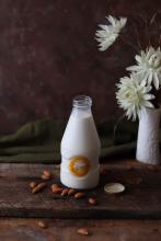 Homemade almond milk | Soulful And Healthy